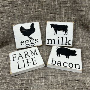 Rustic Farmhouse Wooden Sign Set
